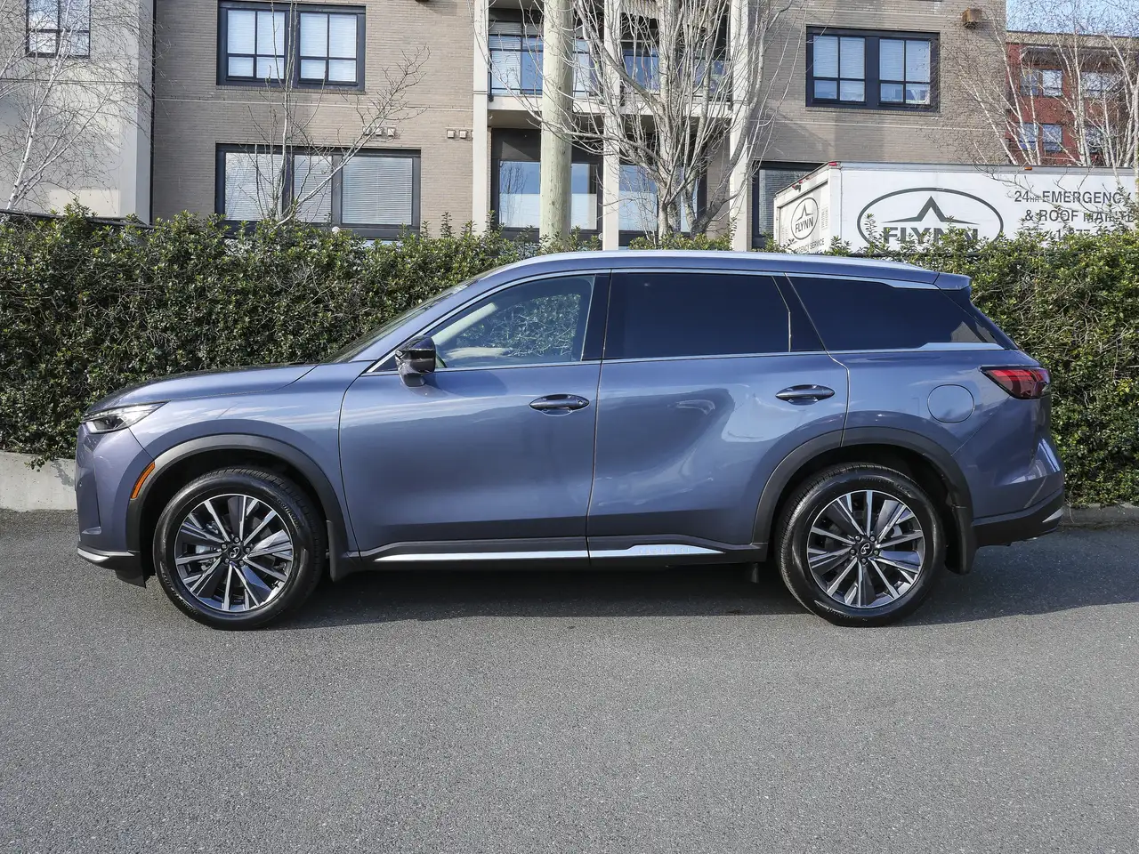 Infiniti QX60 снимка Infiniti QX60