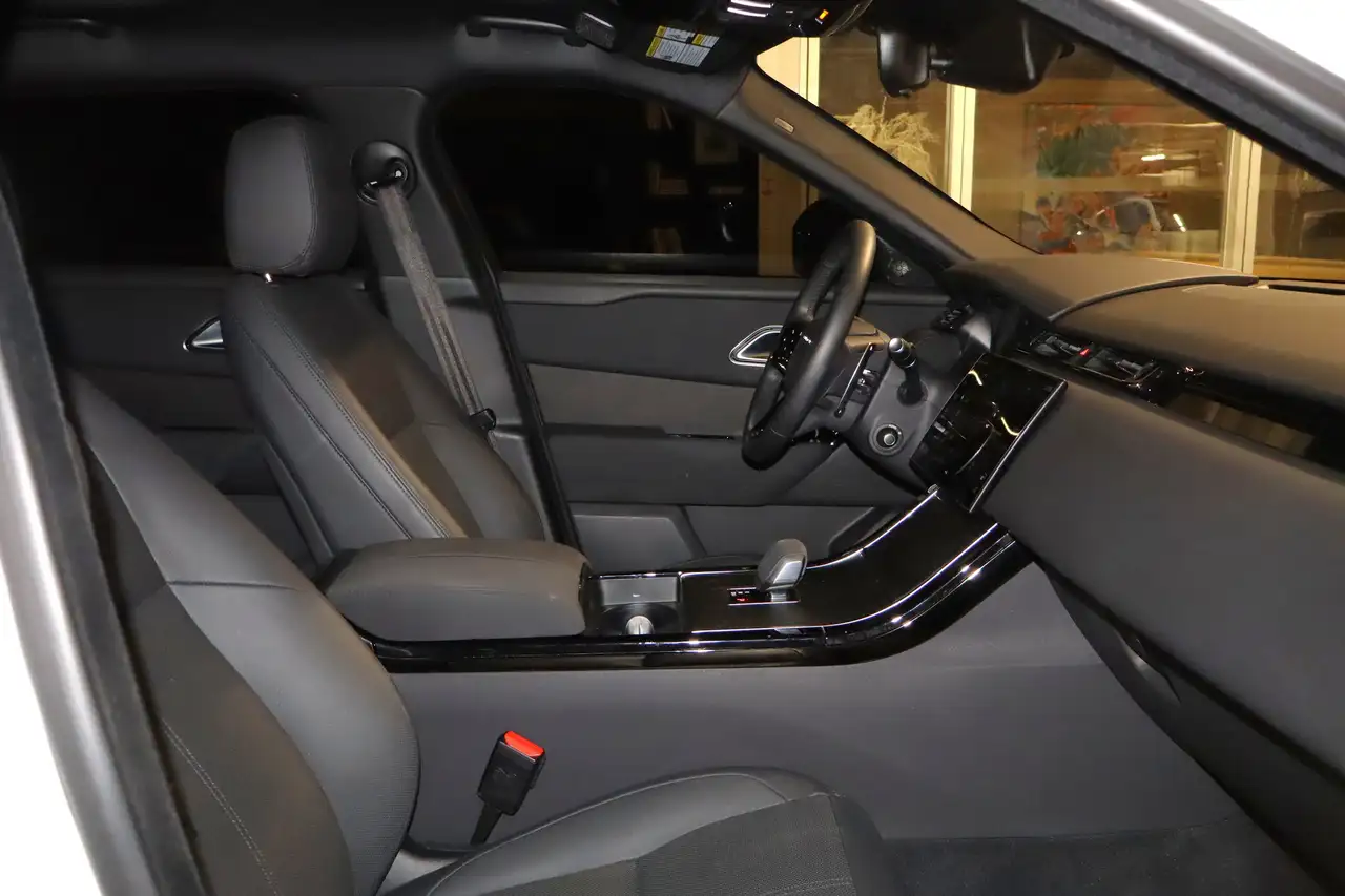 Land Rover Range Rover Velar снимка Land Rover Range Rover Velar