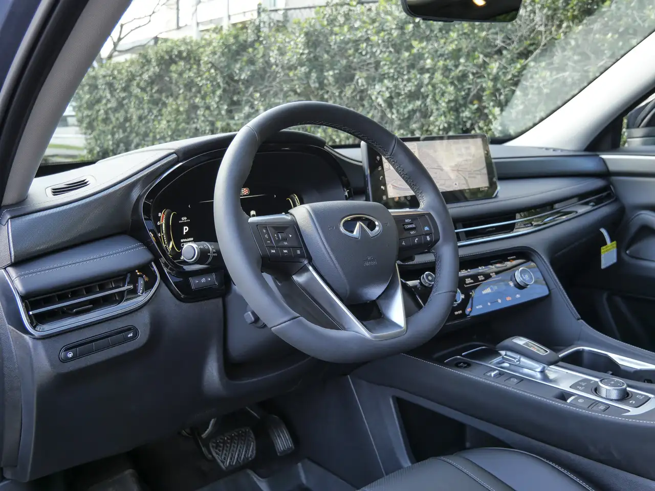 Infiniti QX60 снимка Infiniti QX60