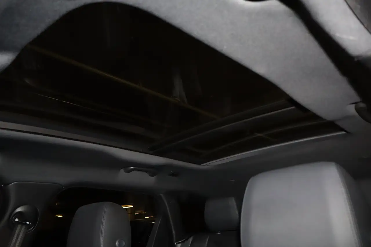 Land Rover Range Rover Velar снимка Land Rover Range Rover Velar
