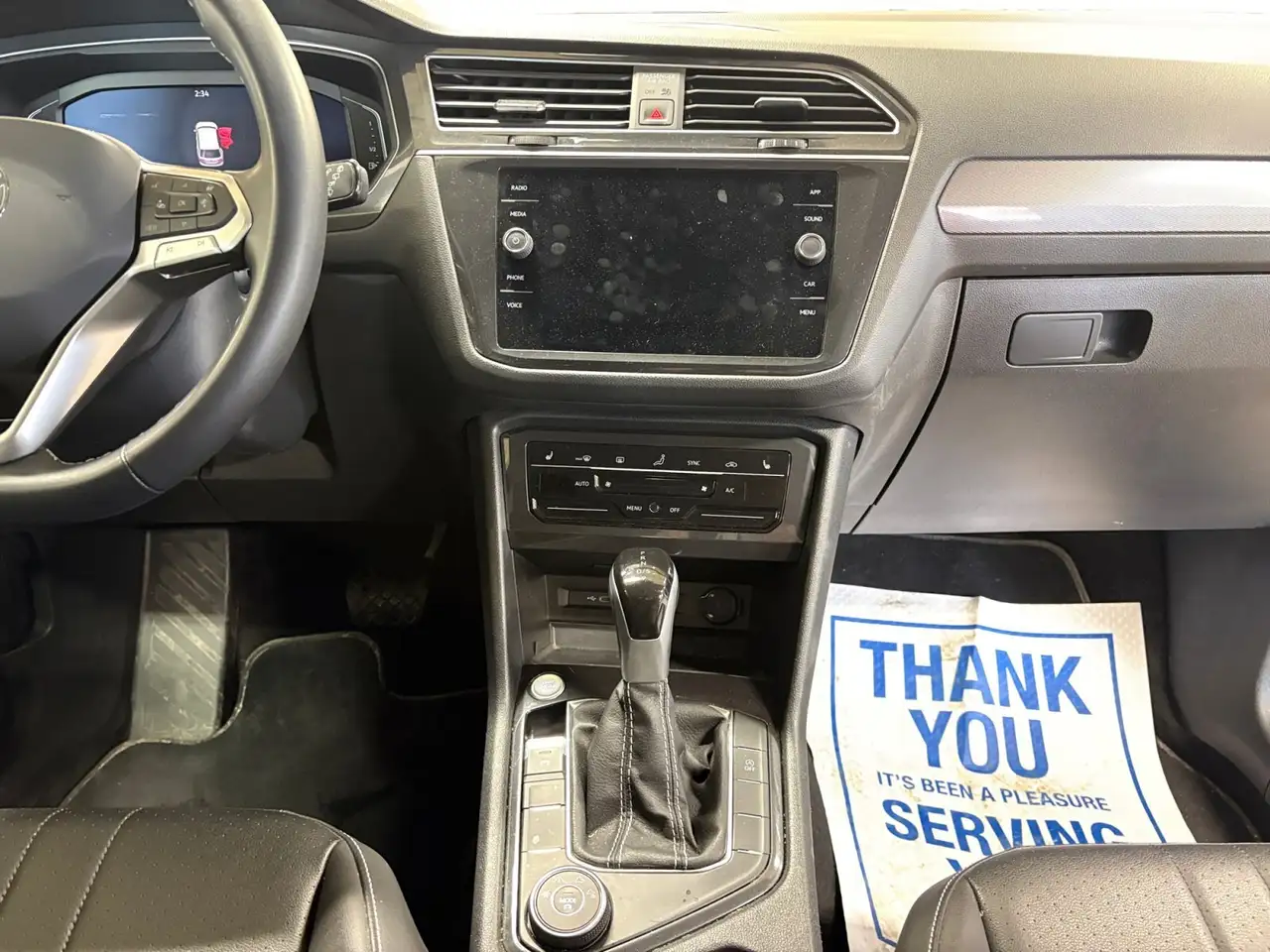 Volkswagen Tiguan photo Volkswagen Tiguan