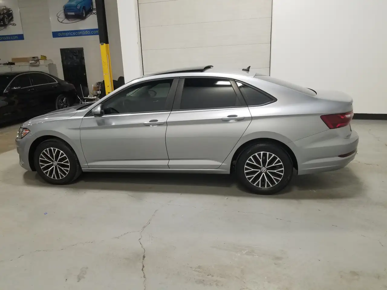 Volkswagen Jetta photo Volkswagen Jetta