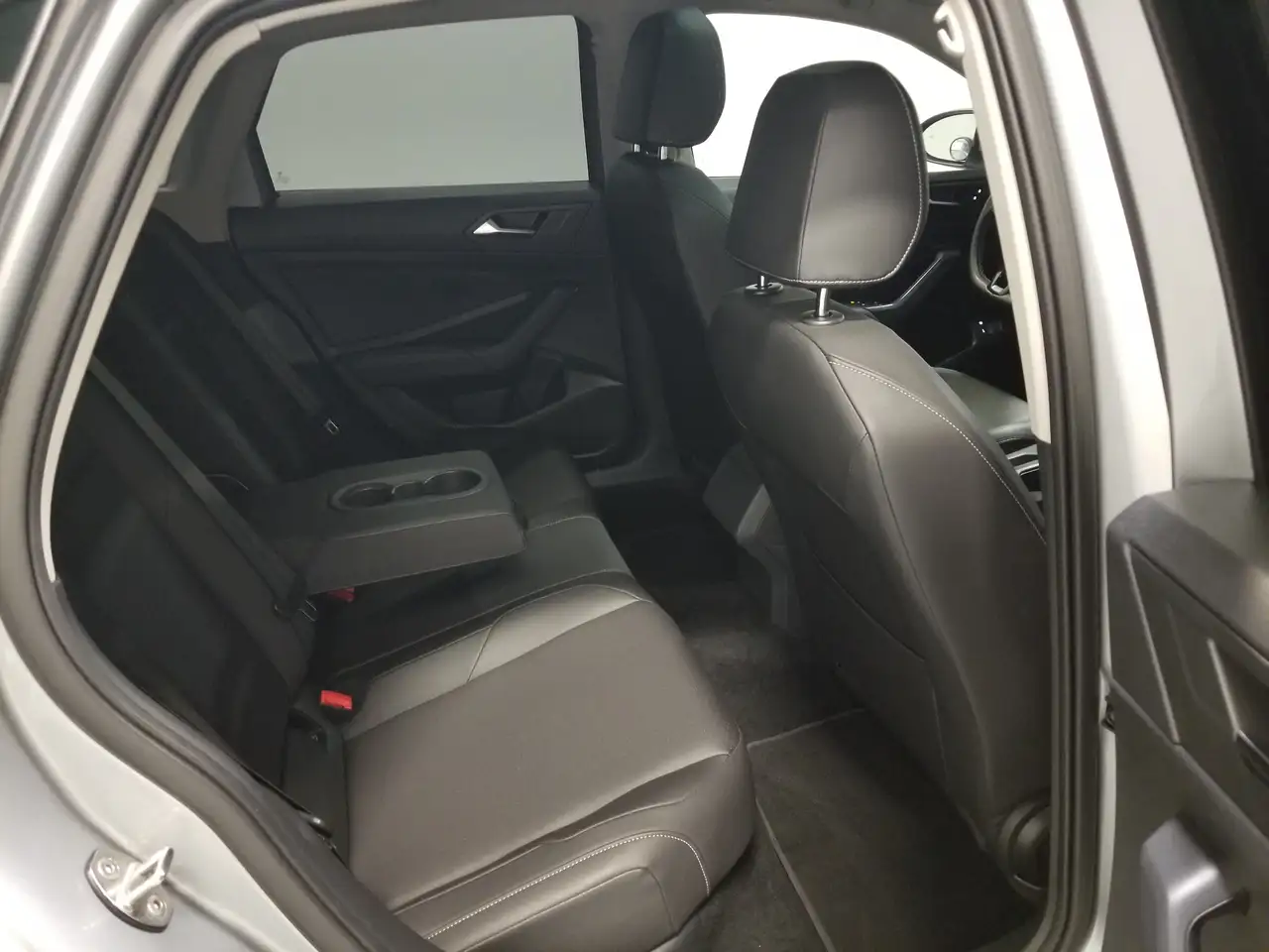 Volkswagen Jetta photo Volkswagen Jetta