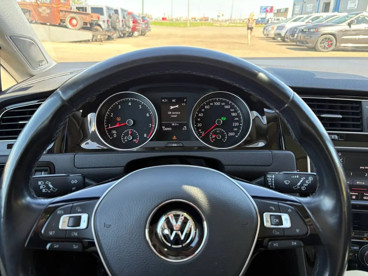 Volkswagen Golf photo Volkswagen Golf
