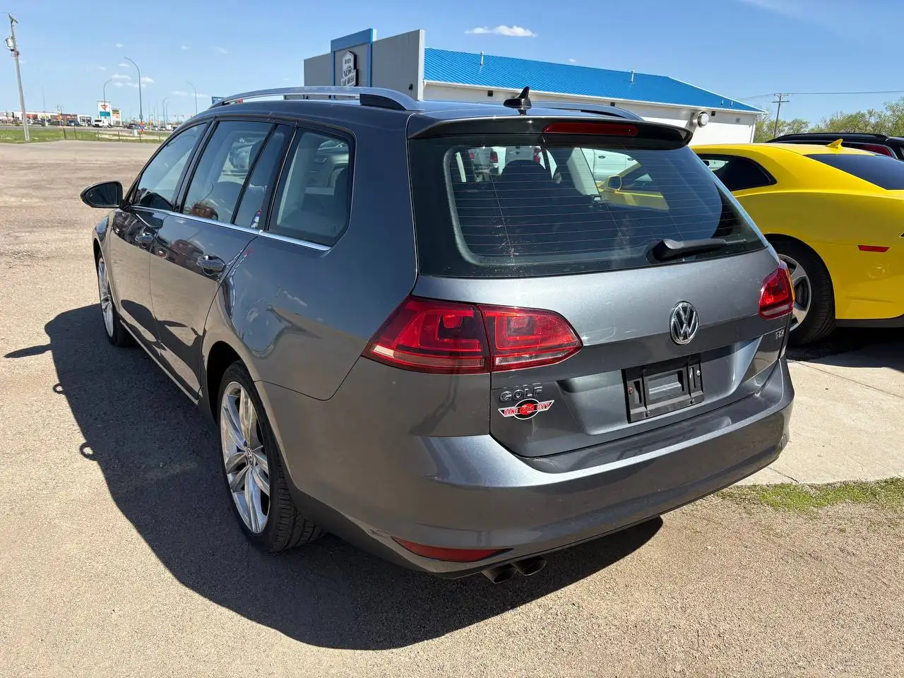 Volkswagen Golf photo Volkswagen Golf