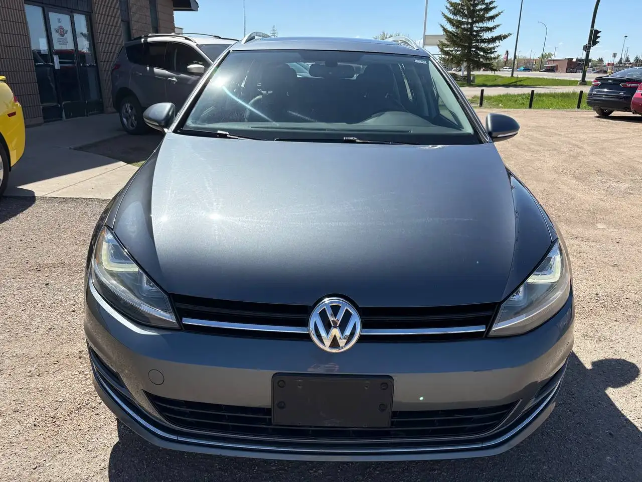Volkswagen Golf photo Volkswagen Golf
