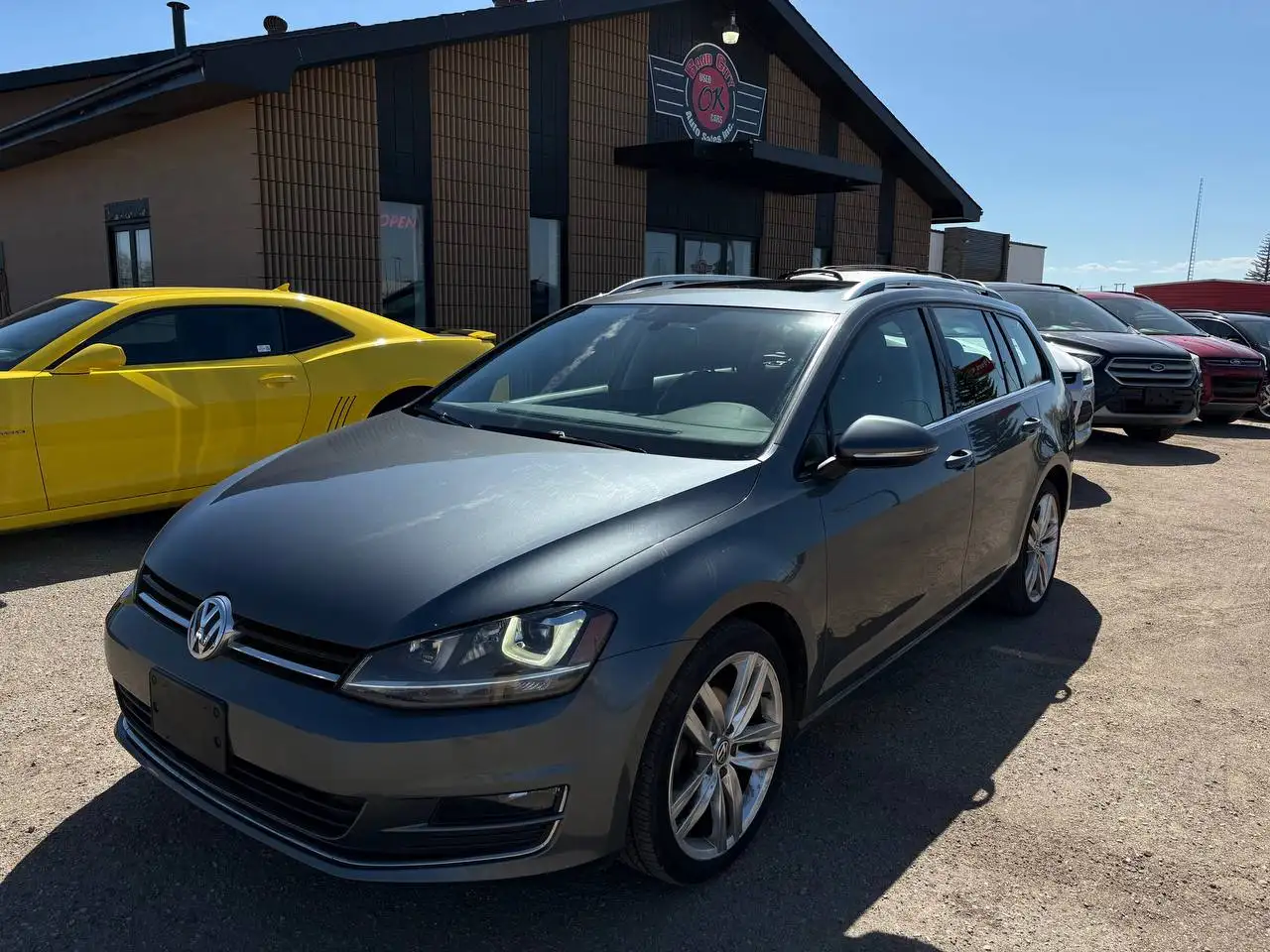 Volkswagen Golf photo Volkswagen Golf