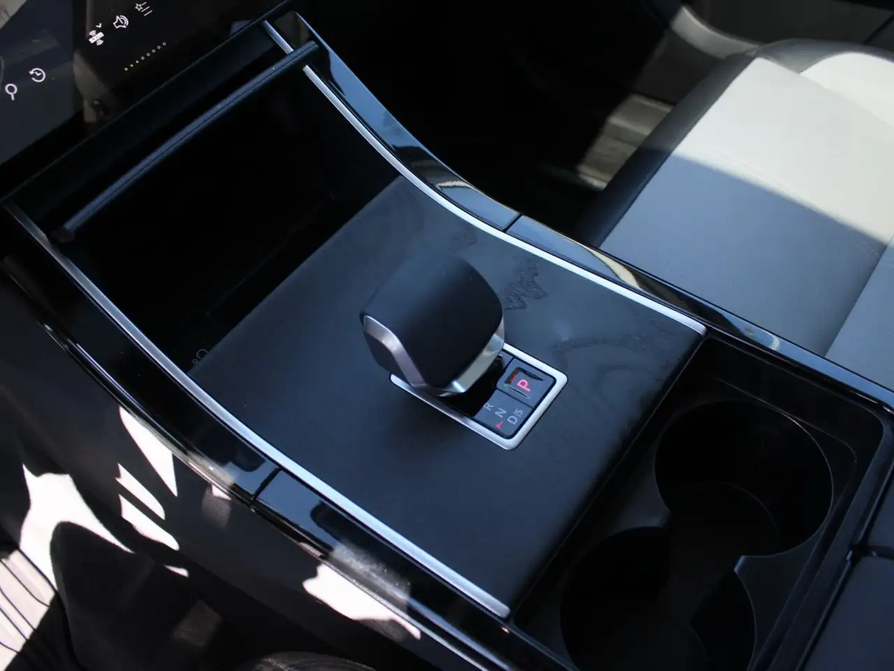 Land Rover Range Rover Velar fotografie Land Rover Range Rover Velar
