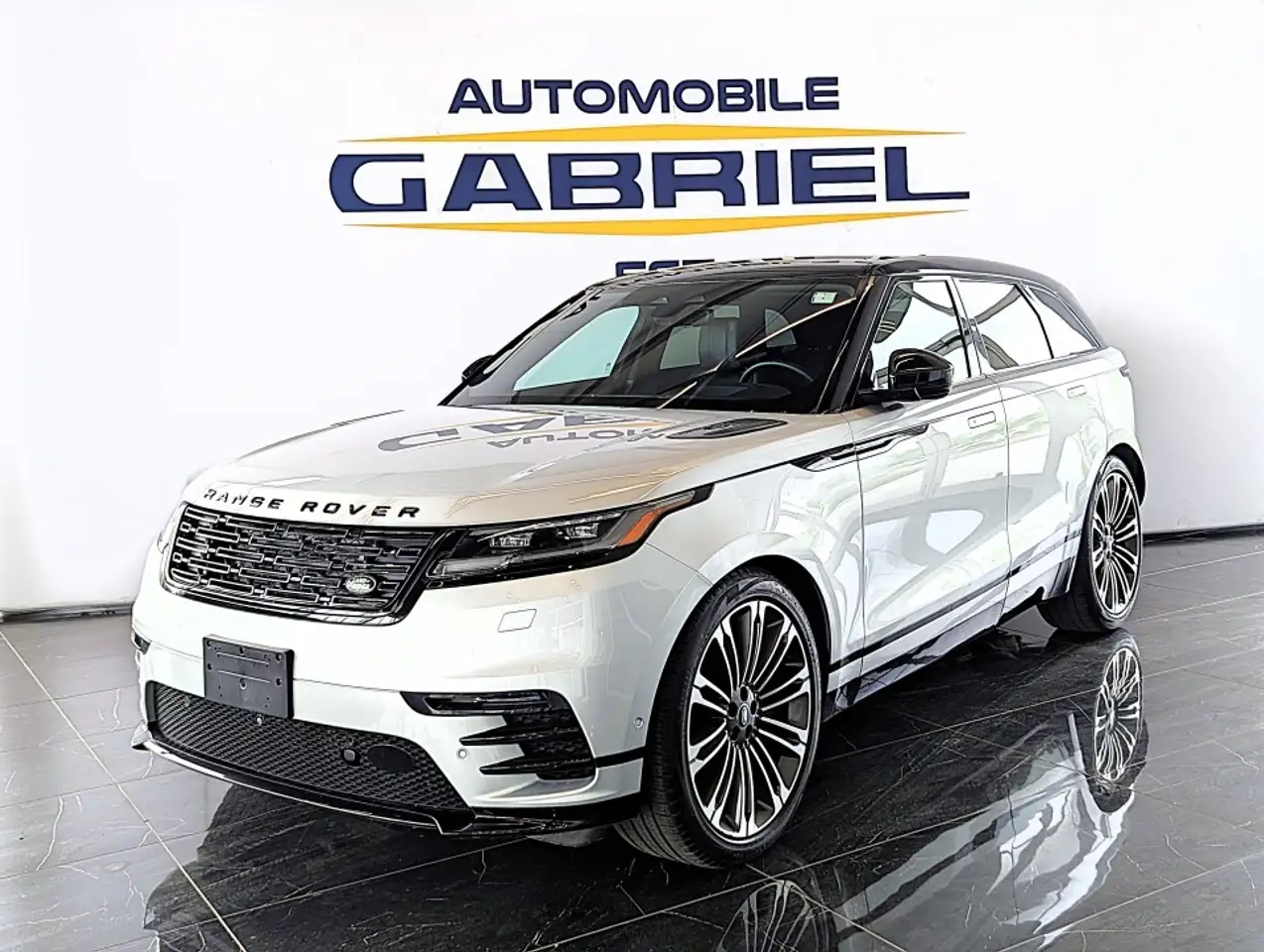 2025 Land Rover Range Rover Velar