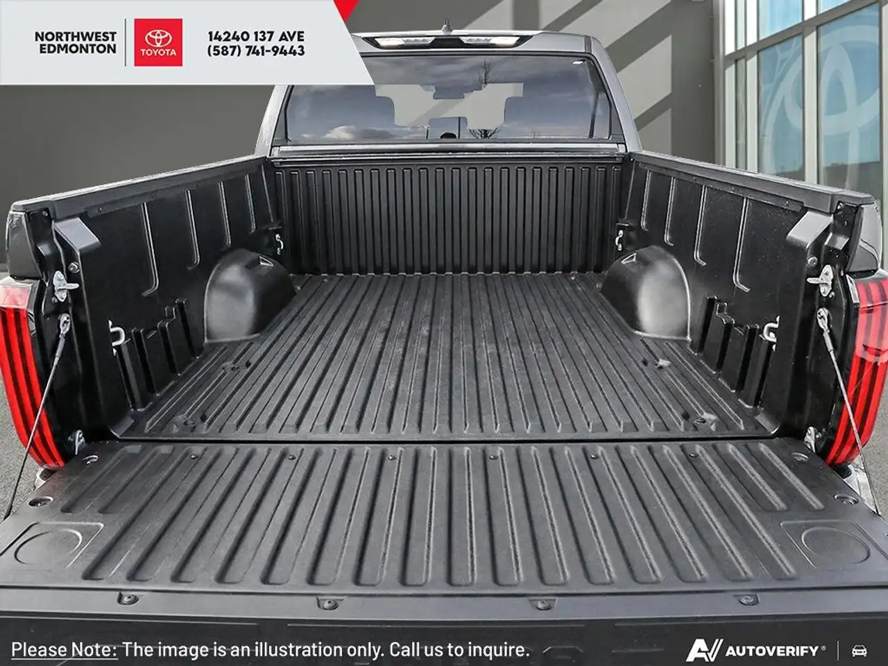 Toyota Tundra снимка Toyota Tundra