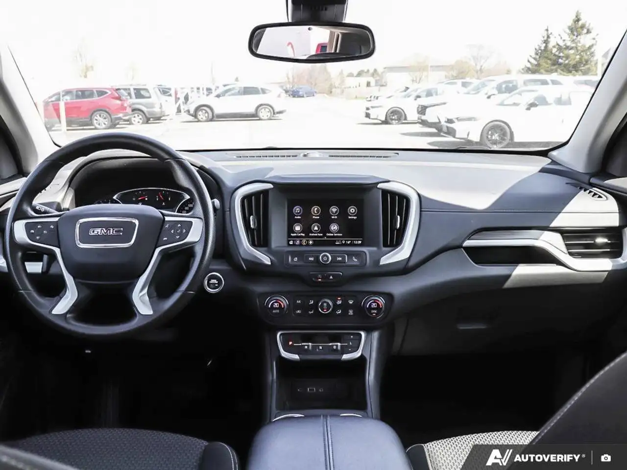 GMC Terrain снимка GMC Terrain