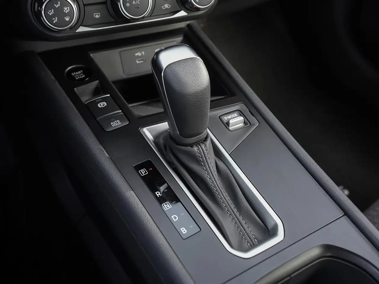 Nissan Kicks photo Nissan Kicks