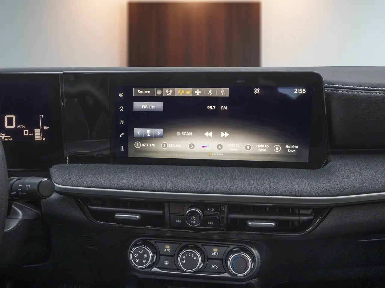 Nissan Kicks photo Nissan Kicks