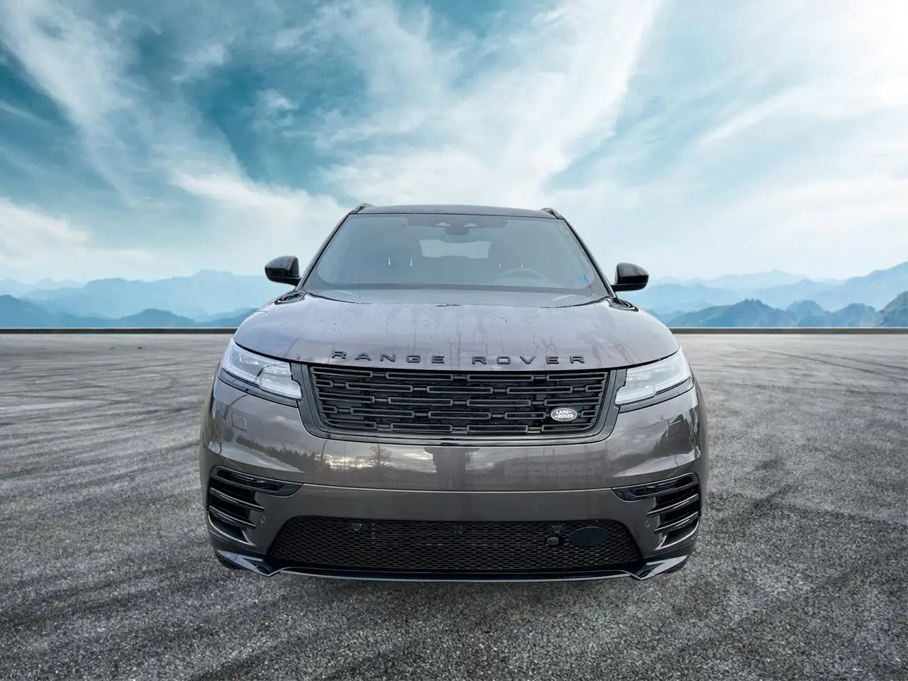 Land Rover Range Rover Velar photo Land Rover Range Rover Velar
