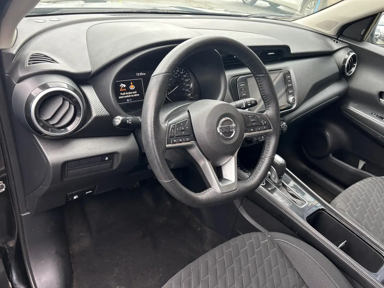 Nissan Kicks снимка Nissan Kicks