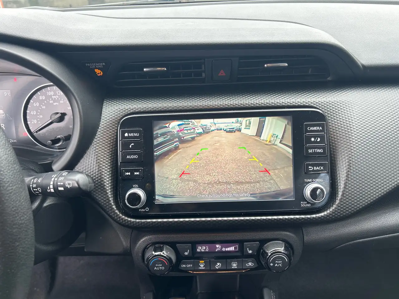Nissan Kicks снимка Nissan Kicks