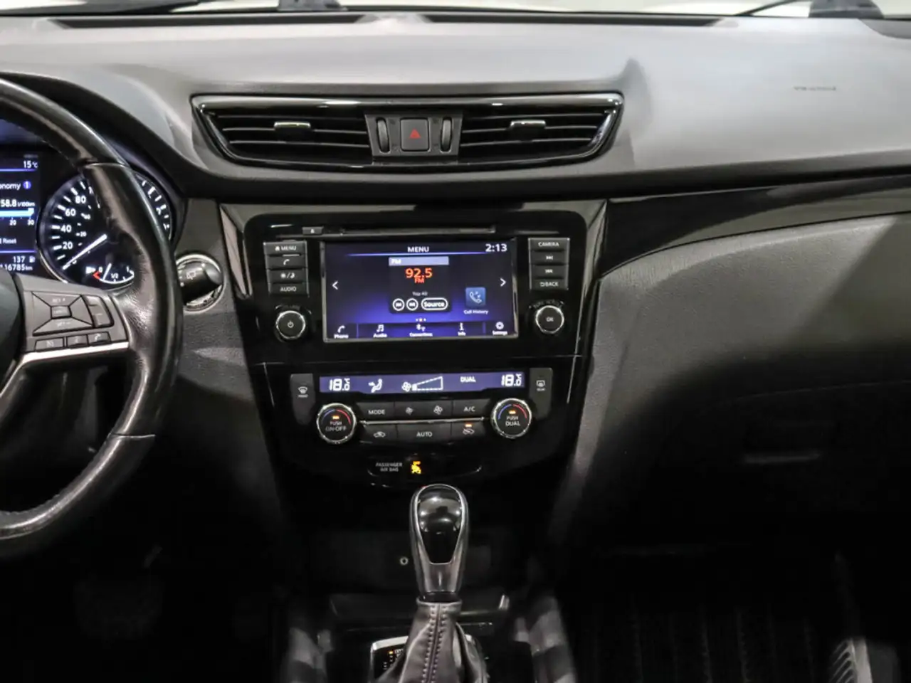 Nissan Qashqai fotografie Nissan Qashqai