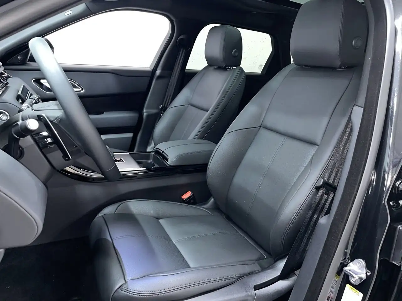 Land Rover Range Rover Velar снимка Land Rover Range Rover Velar