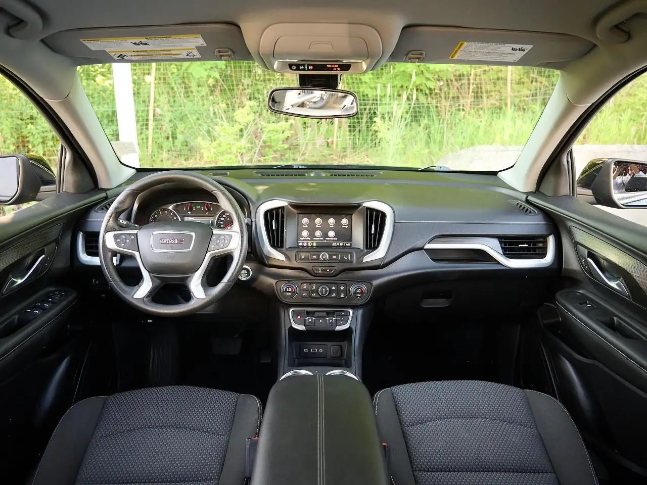 GMC Terrain photo GMC Terrain