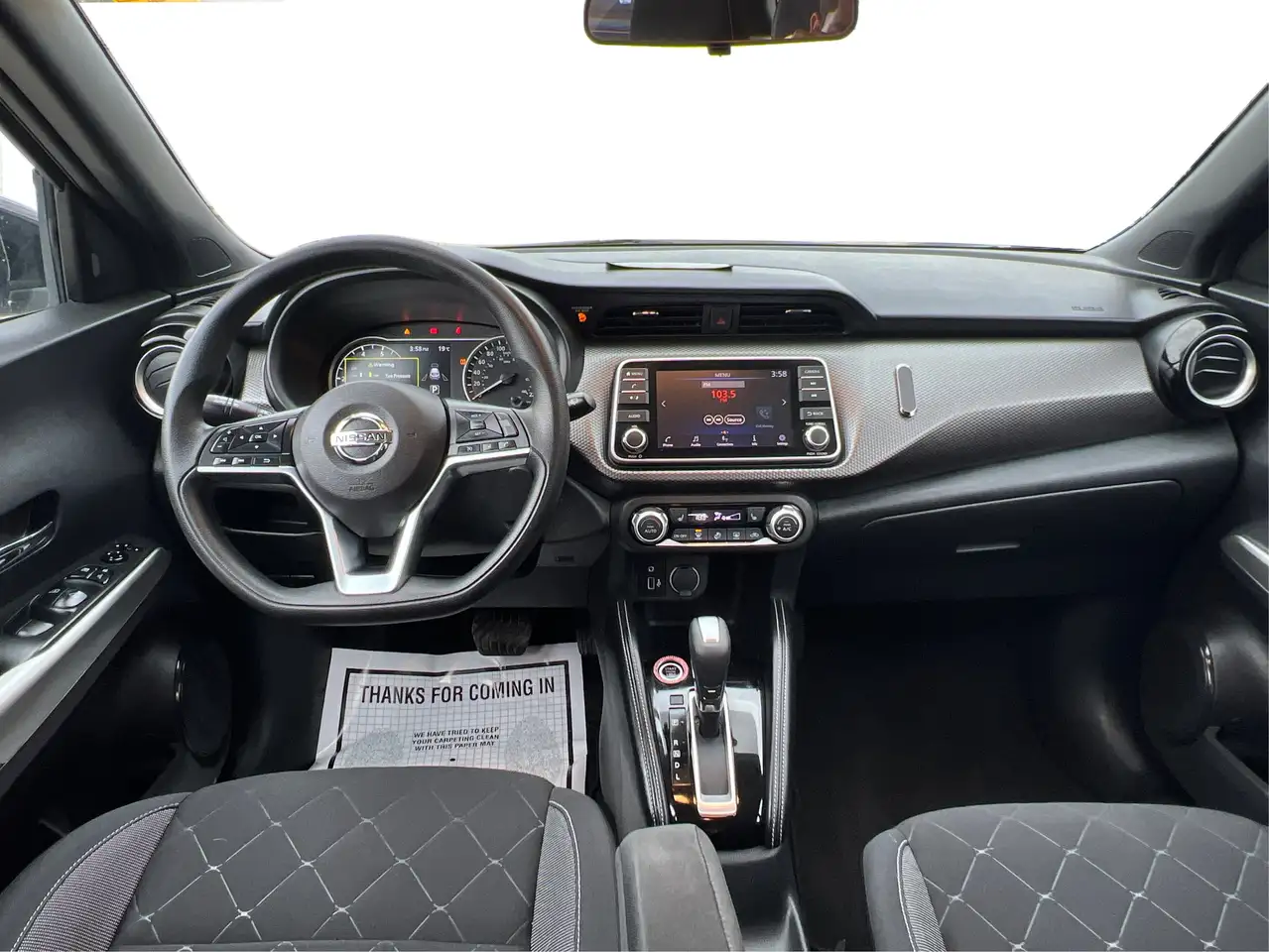 Nissan Kicks снимка Nissan Kicks