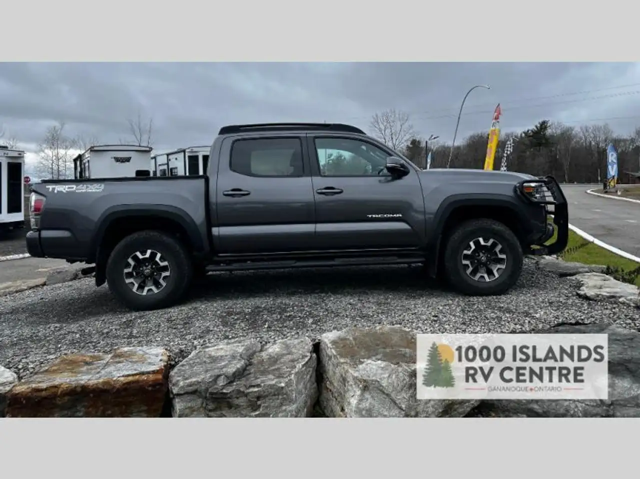 Toyota Tacoma снимка Toyota Tacoma