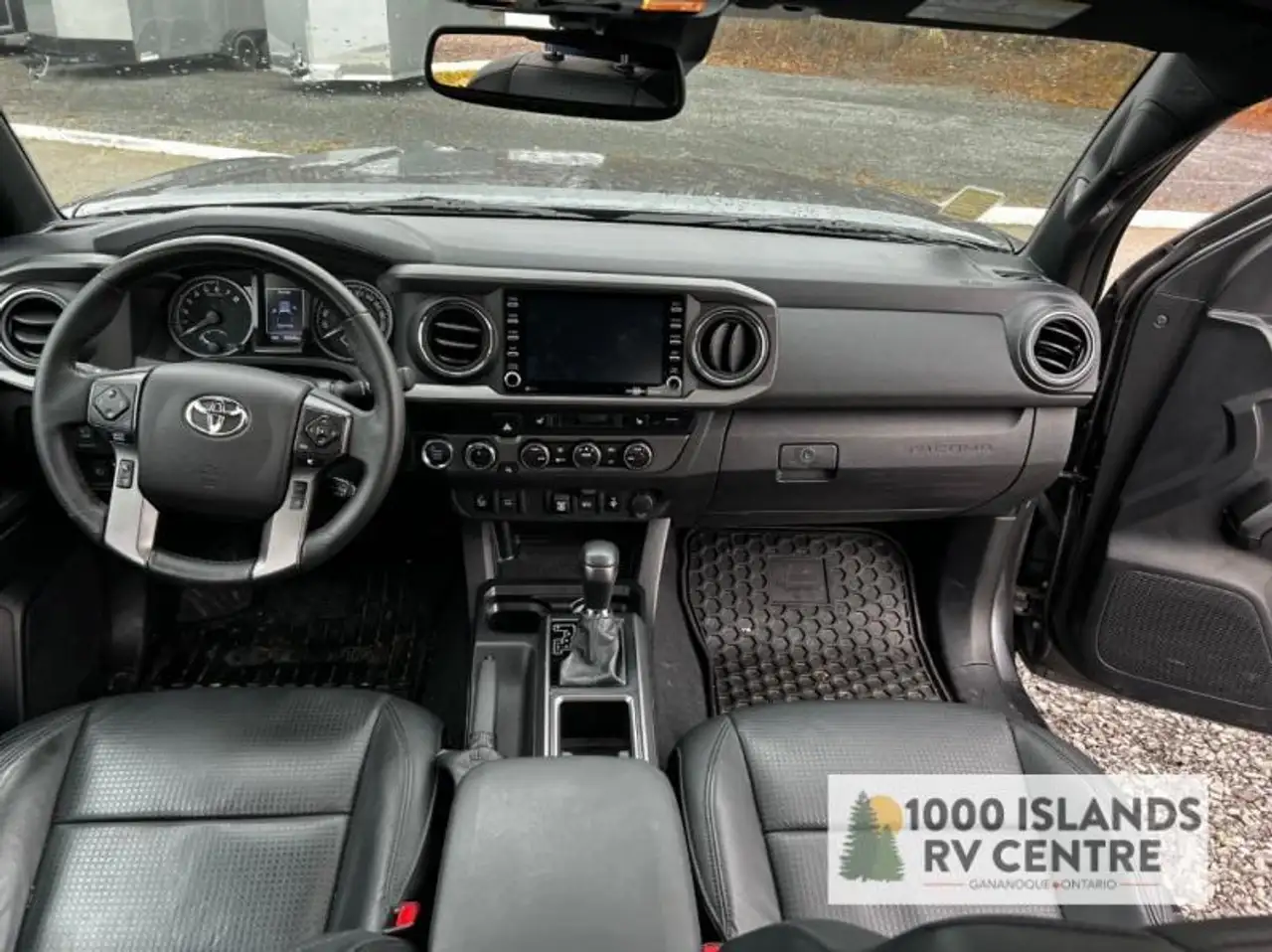 Toyota Tacoma снимка Toyota Tacoma