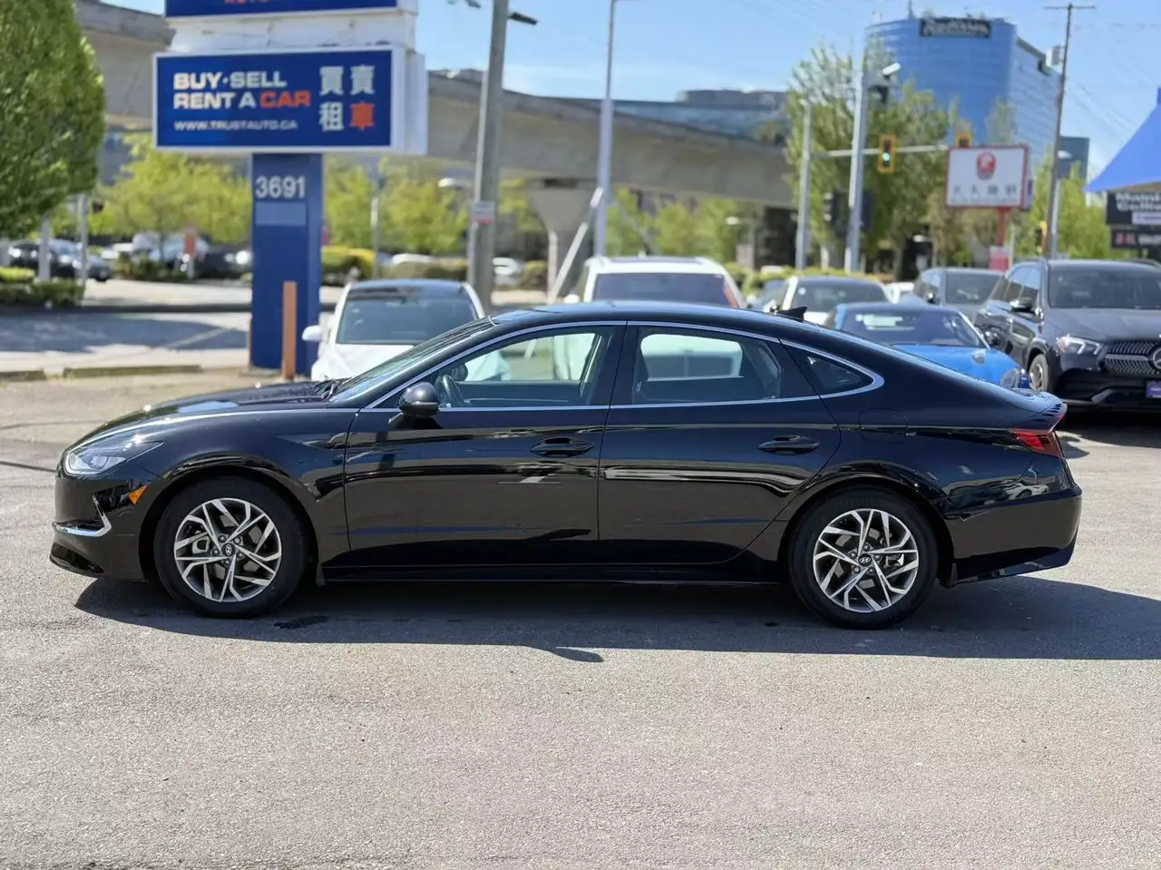 Hyundai SONATA снимка Hyundai SONATA