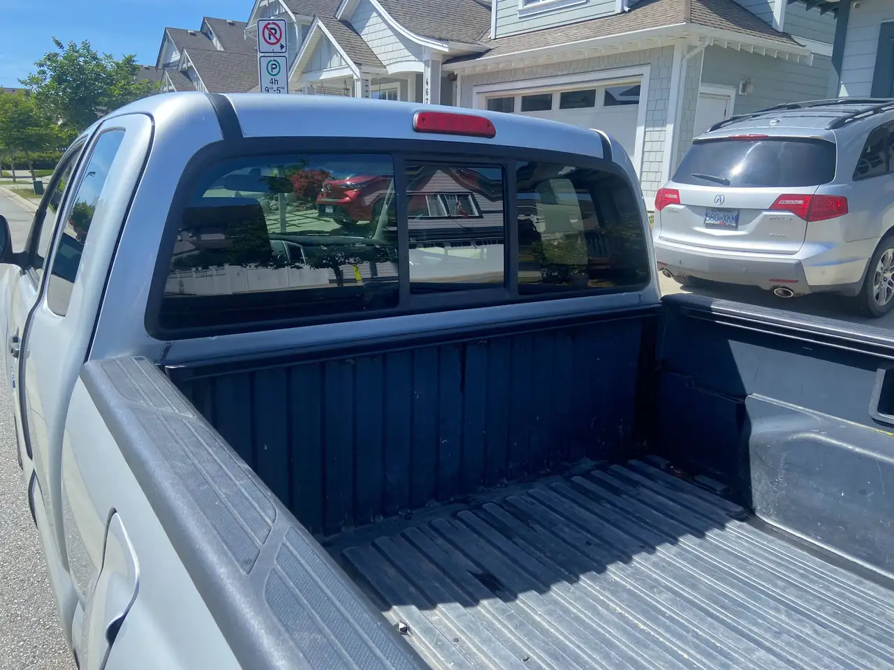Toyota Tacoma photo Toyota Tacoma