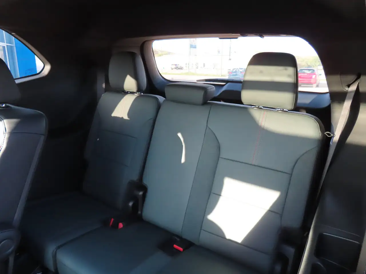 GMC Acadia снимка GMC Acadia