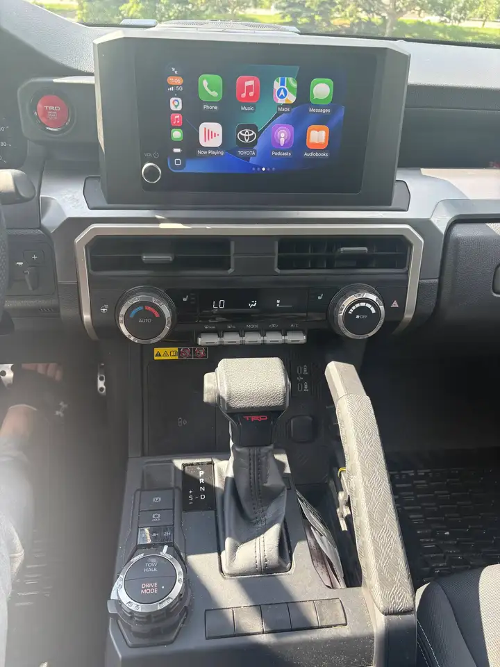 Toyota Tacoma снимка Toyota Tacoma