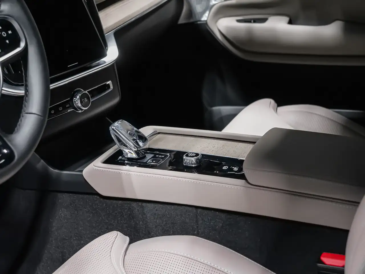 Volvo XC90 photo Volvo XC90