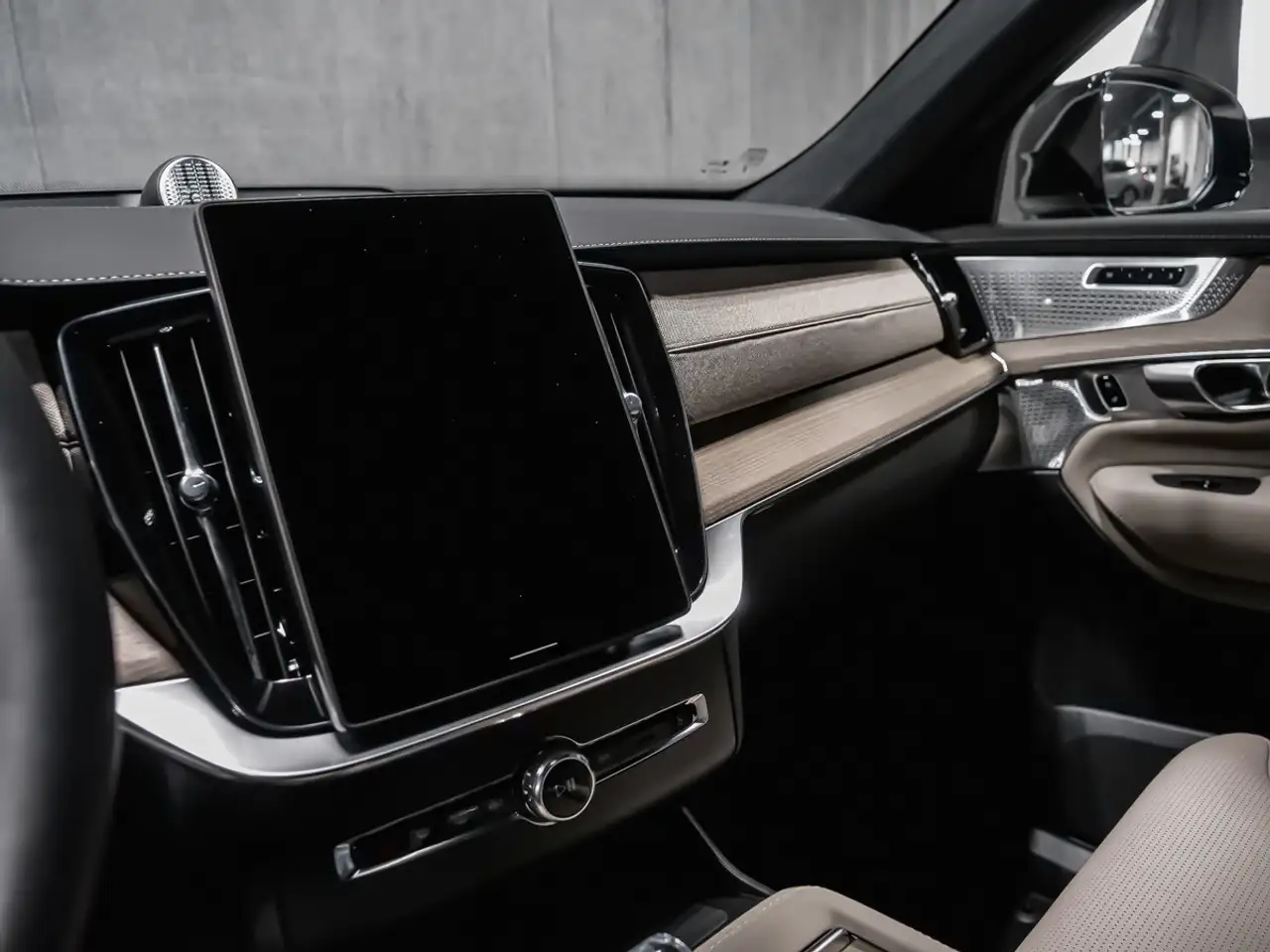 Volvo XC90 photo Volvo XC90