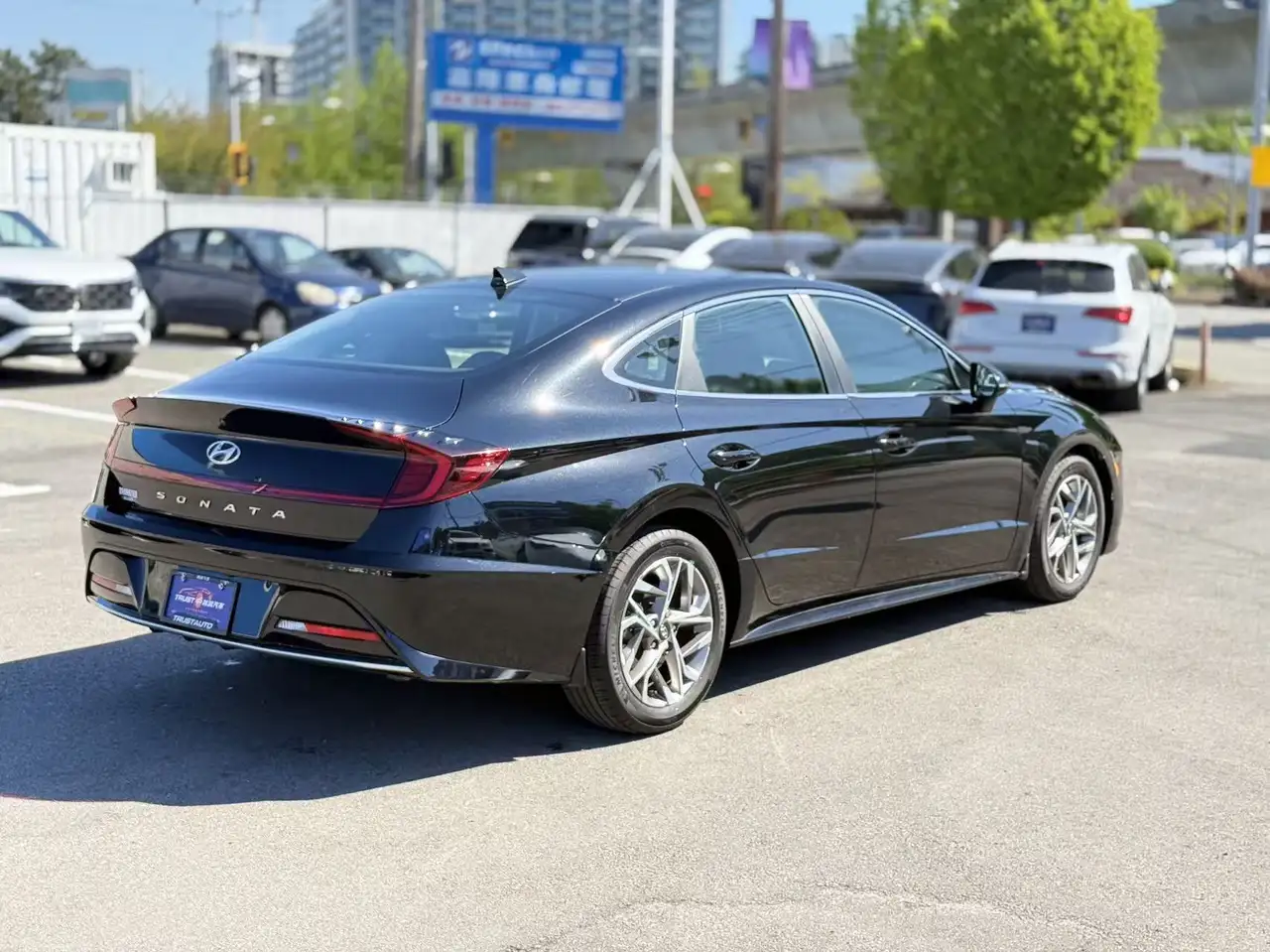 Hyundai SONATA снимка Hyundai SONATA