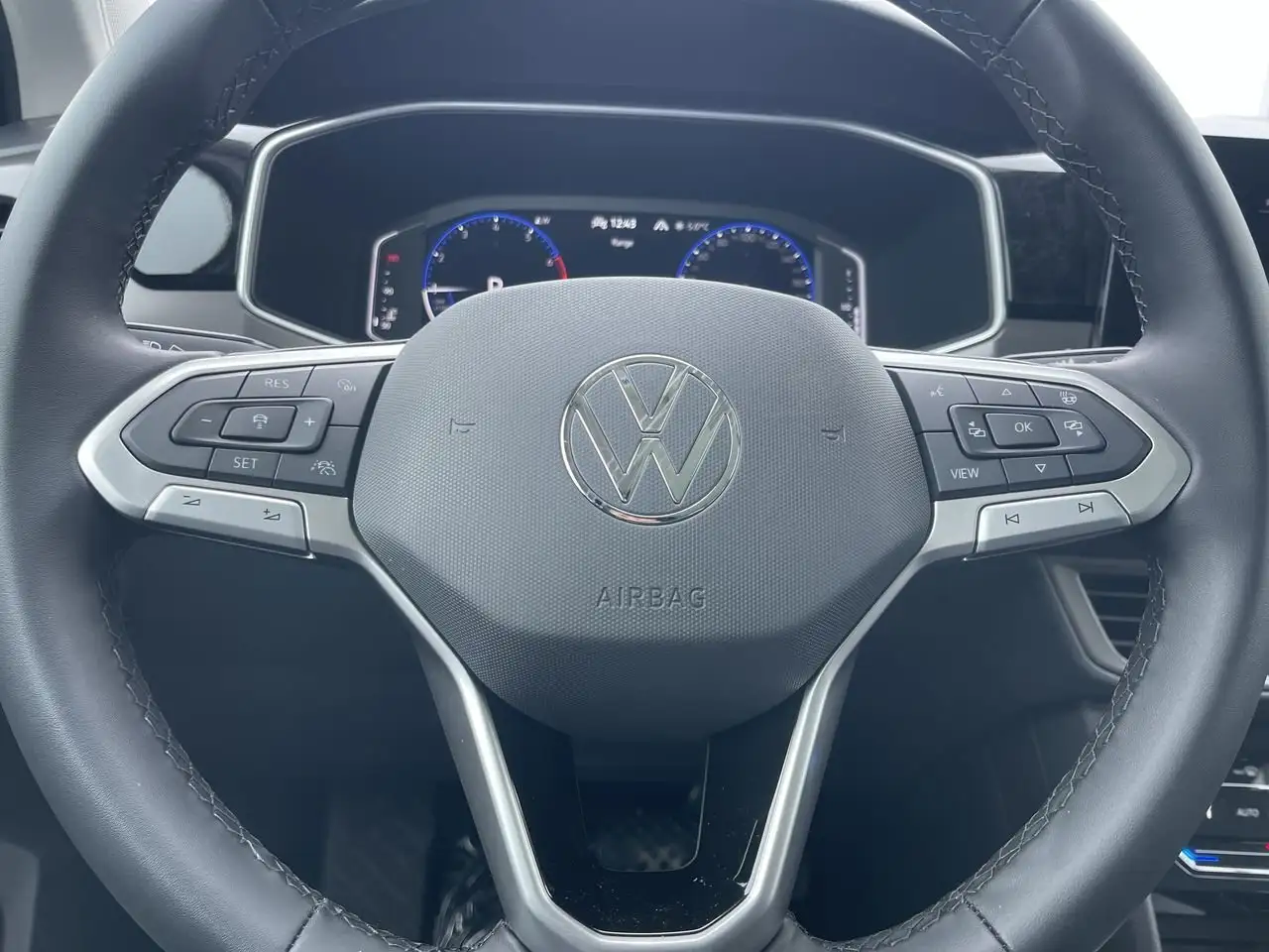 Volkswagen Taos снимка Volkswagen Taos