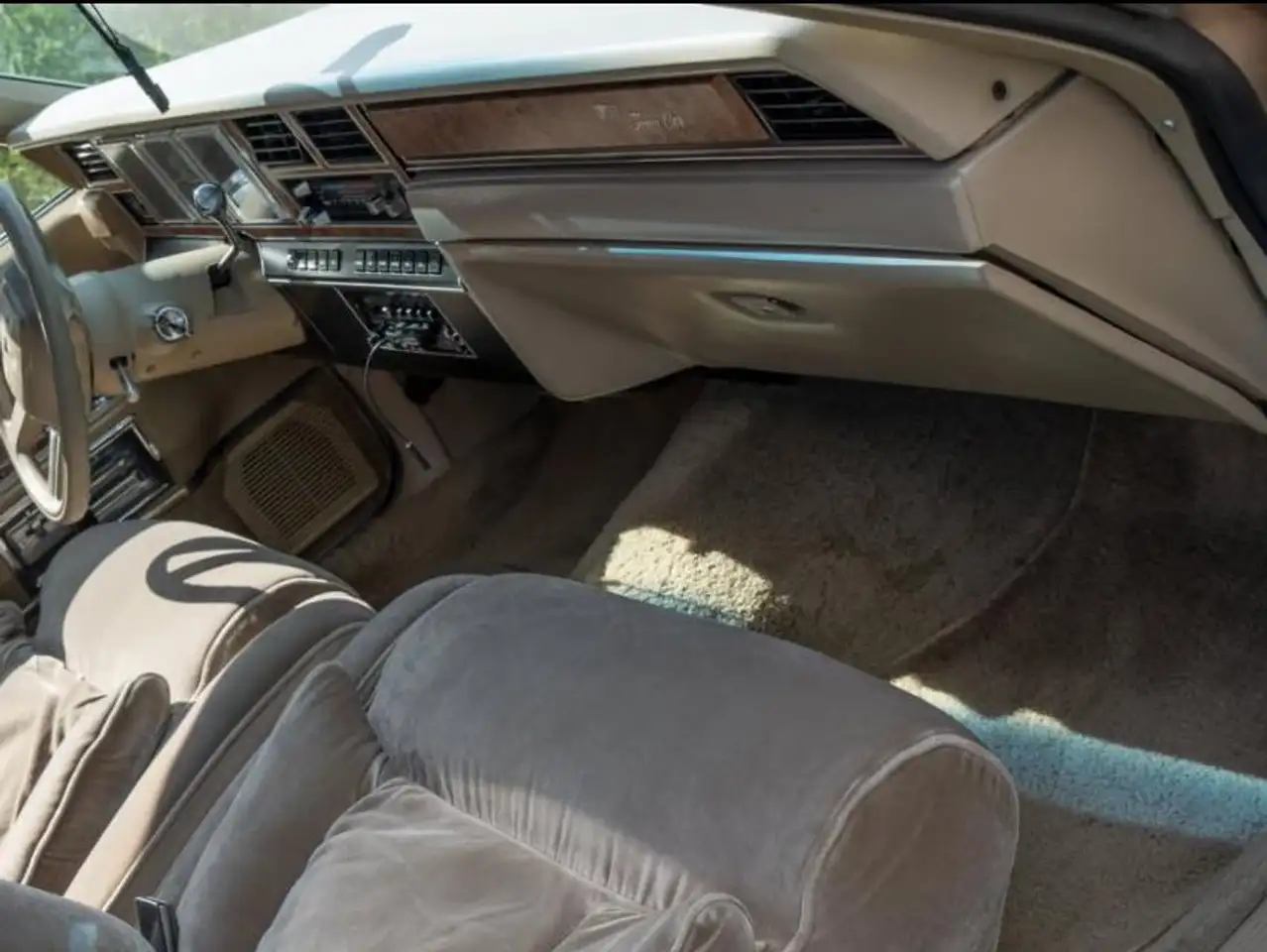 Lincoln Town Car снимка Lincoln Town Car