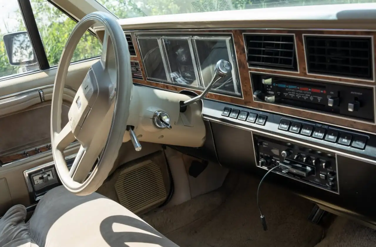 Lincoln Town Car снимка Lincoln Town Car