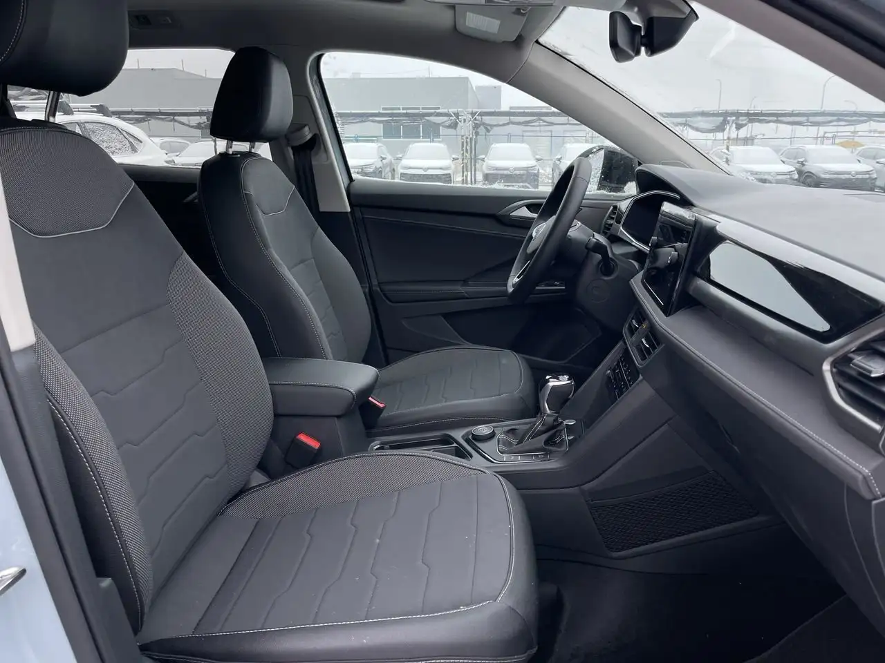 Volkswagen Taos снимка Volkswagen Taos