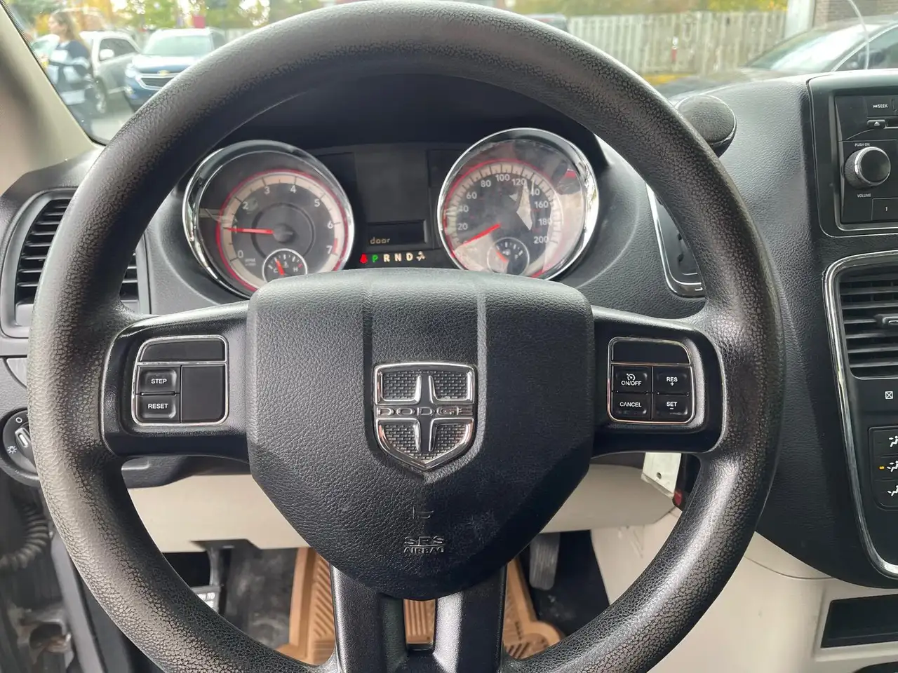 Dodge Grand Caravan photo Dodge Grand Caravan