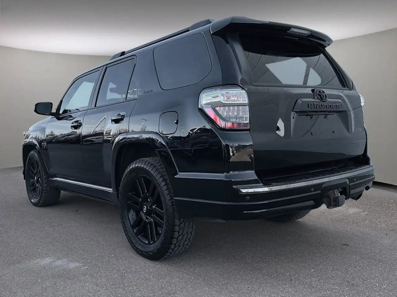 Toyota 4-Runner снимка Toyota 4-Runner