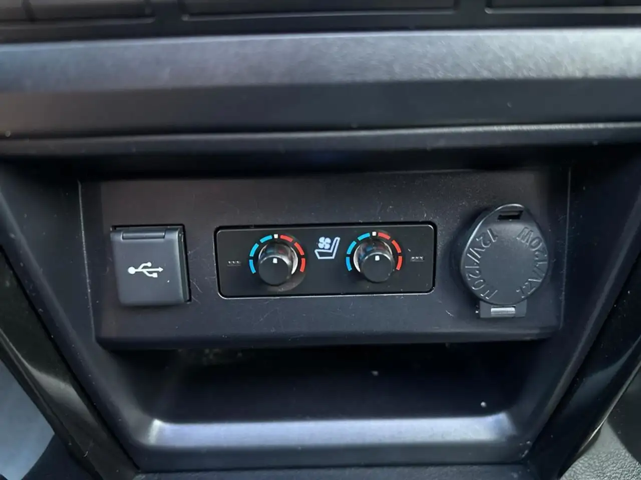 Toyota 4-Runner снимка Toyota 4-Runner