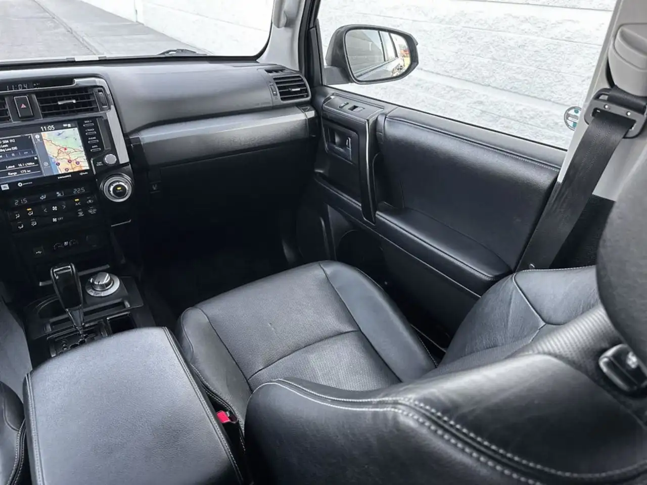 Toyota 4-Runner снимка Toyota 4-Runner