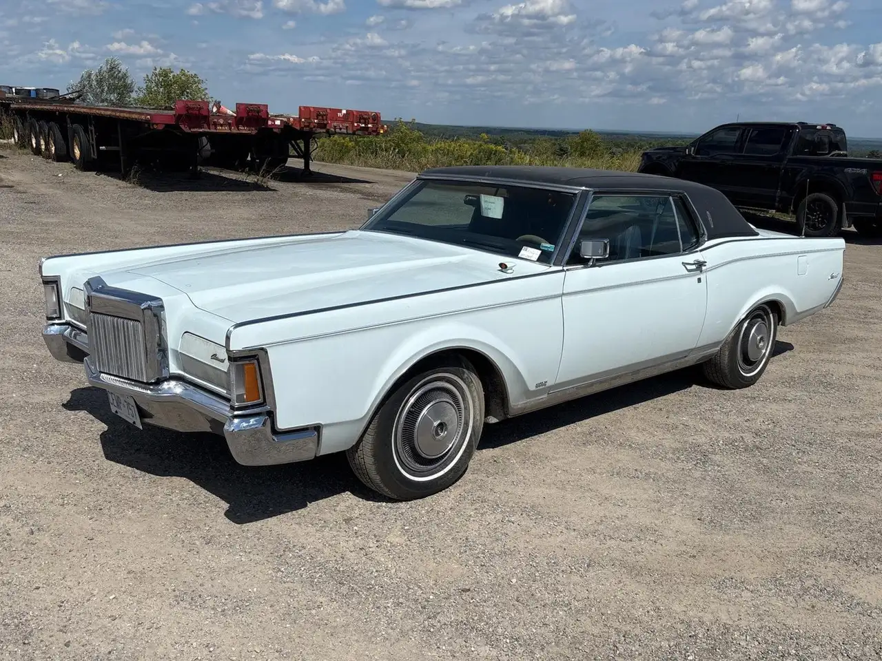 Lincoln Continental снимка Lincoln Continental