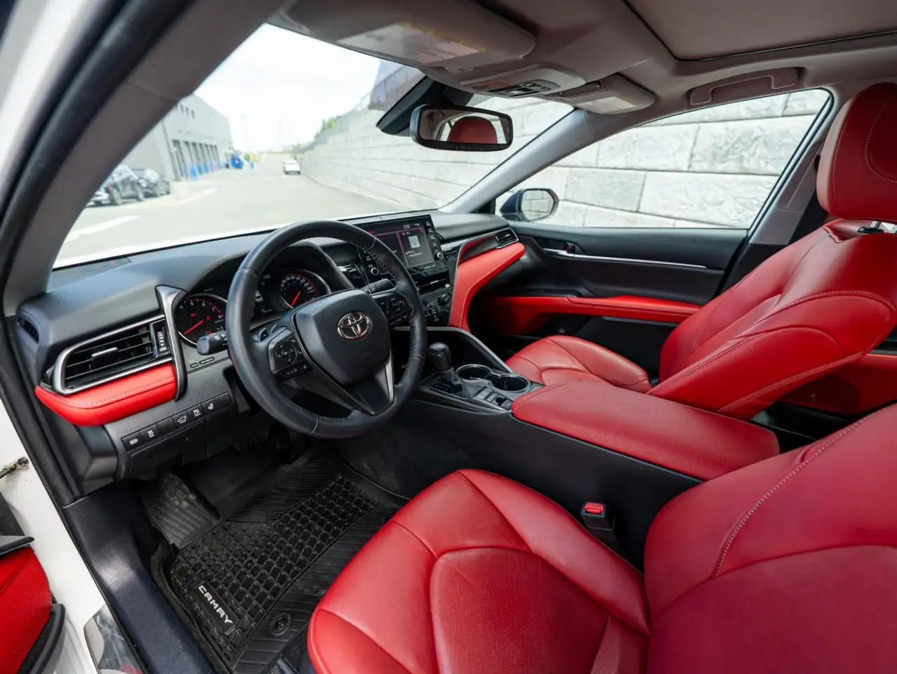 Toyota Camry снимка Toyota Camry