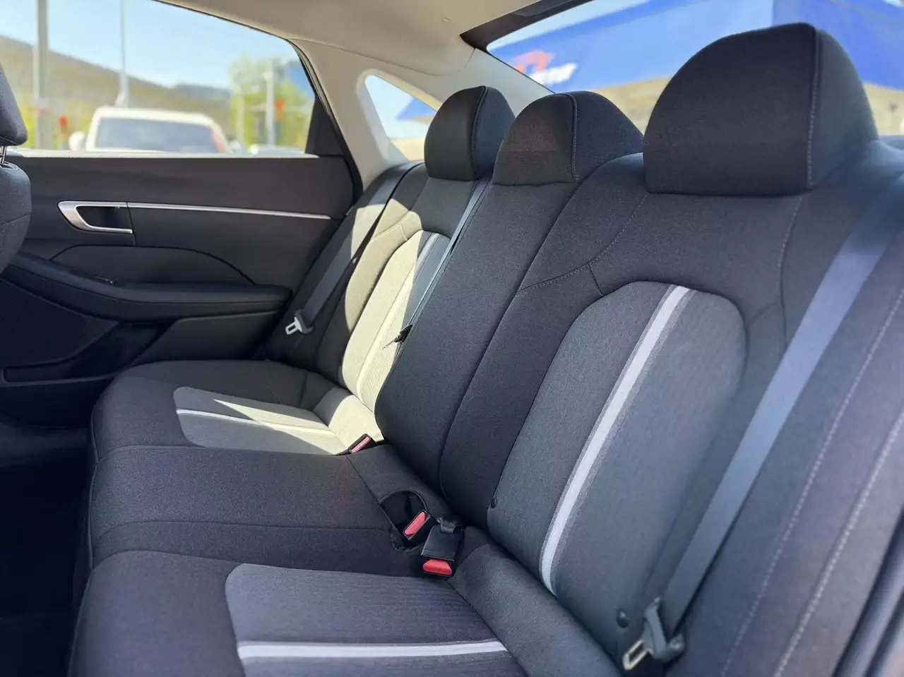 Hyundai SONATA снимка Hyundai SONATA