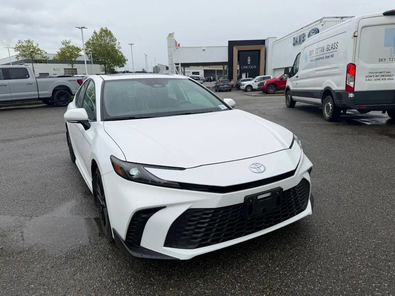 Toyota Camry снимка Toyota Camry