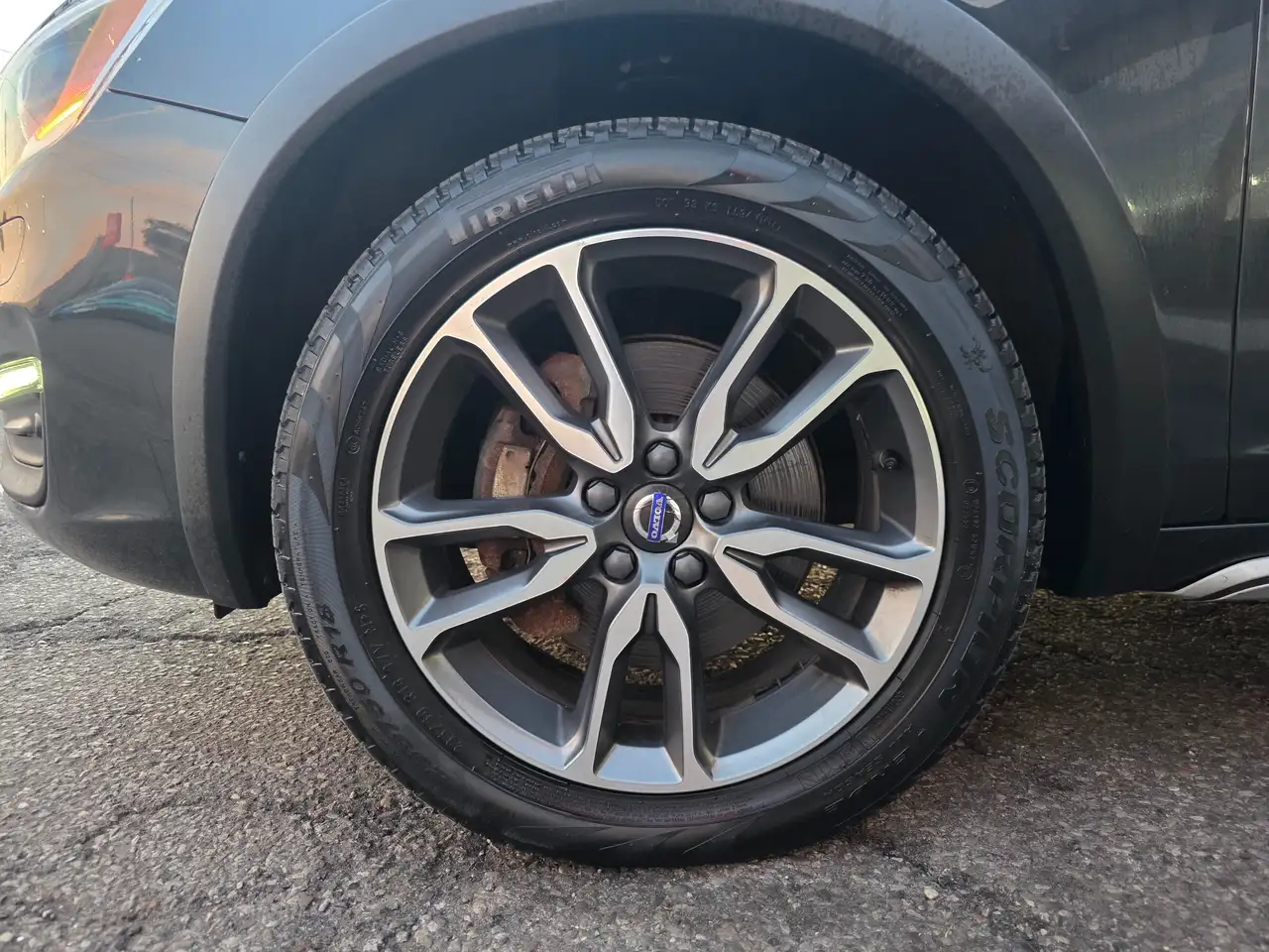 Volvo V60 Cross Country photo Volvo V60 Cross Country