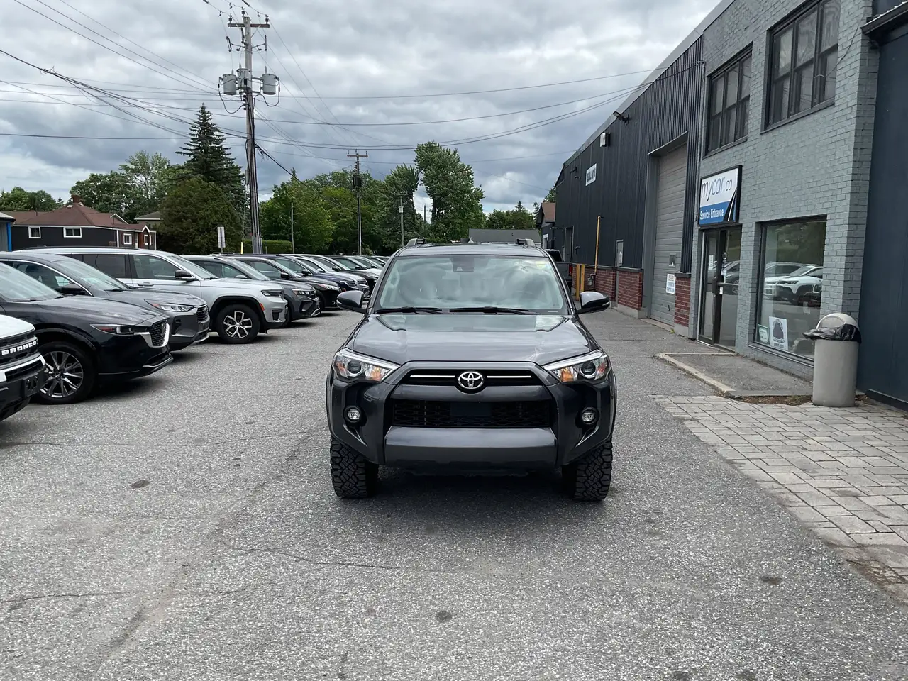 Toyota 4-Runner снимка Toyota 4-Runner