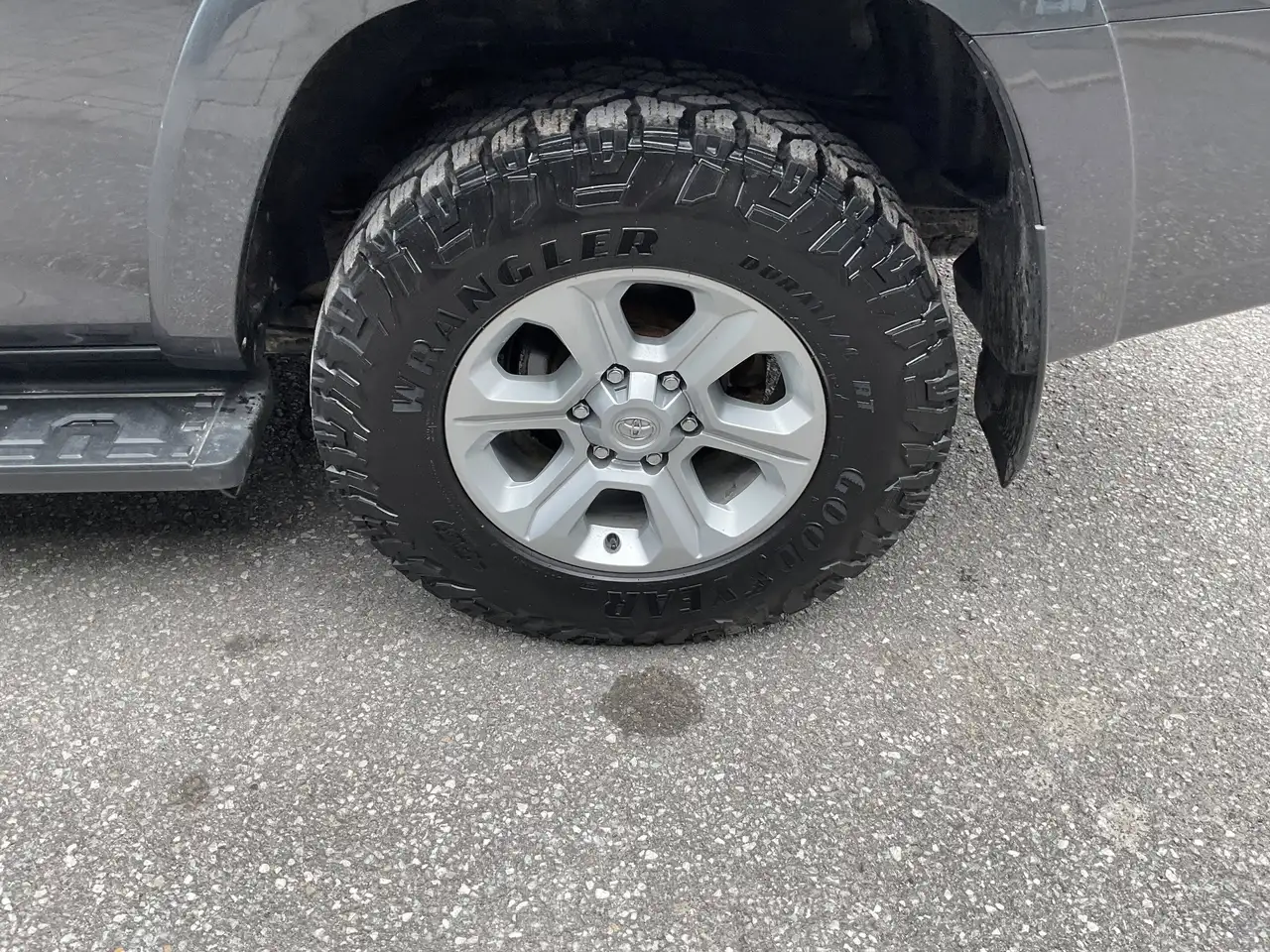 Toyota 4-Runner снимка Toyota 4-Runner