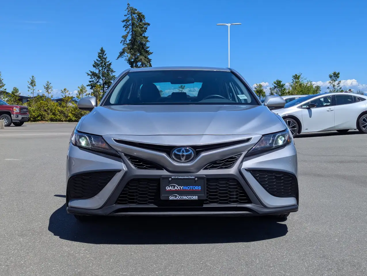 Toyota Camry photo Toyota Camry