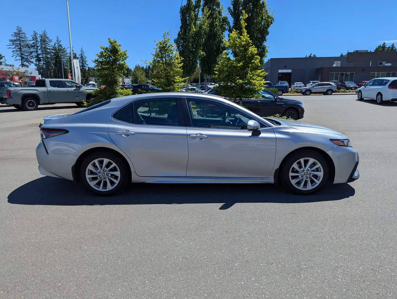 Toyota Camry photo Toyota Camry